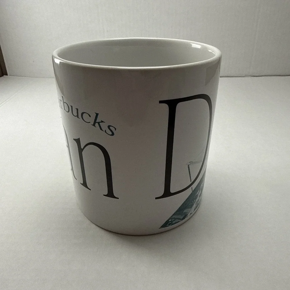 STARBUCKS COFFEE Vintage 1994 Collector Series SAN DIEGO California CITY MUG